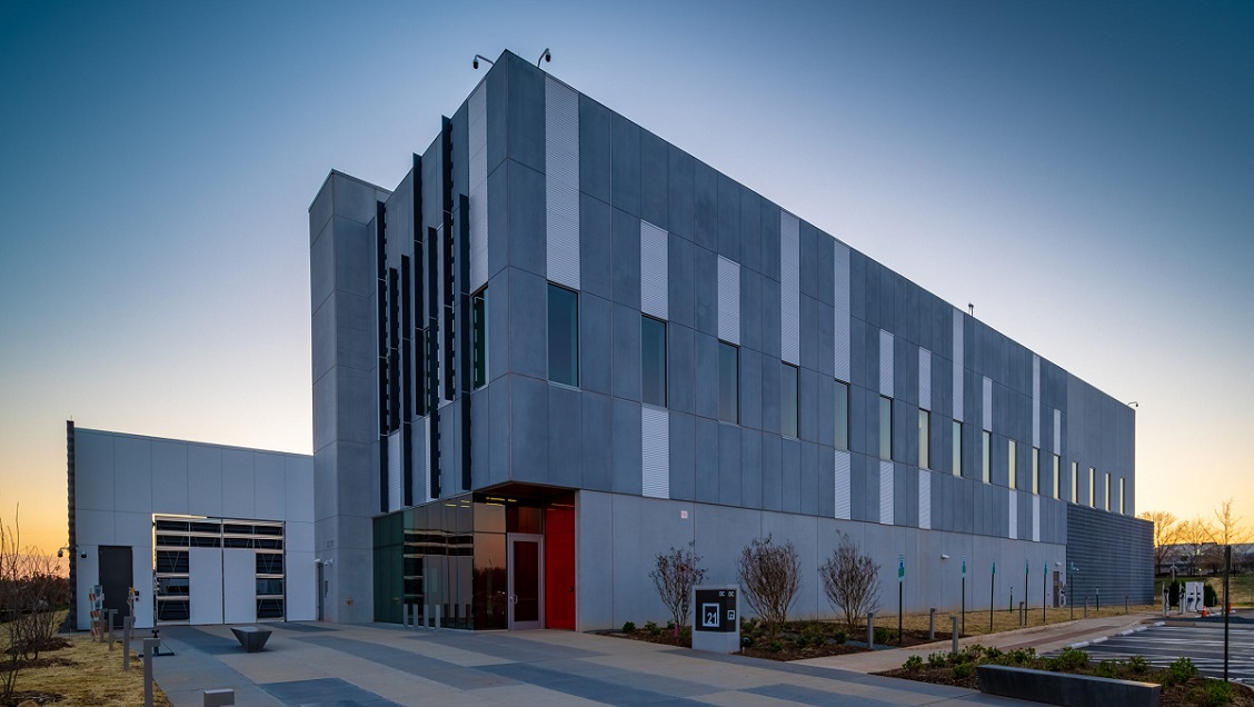 Equinix data center DC21 in Ashburn Virginia